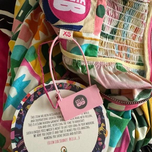 NWT Celia B Colorful Geometric Print Halter Dress - Picture 7 of 10